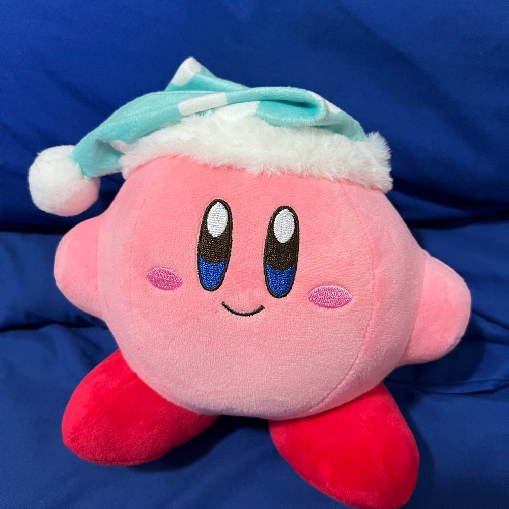 Sleepy Kirby Plushie ⭐️